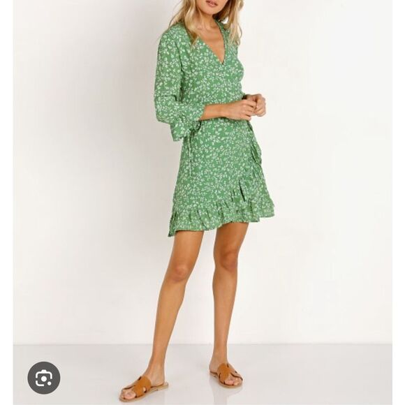 Faithfull the Brand Carmel Dress Violette Print Green size  8 - Picture 2 of 15